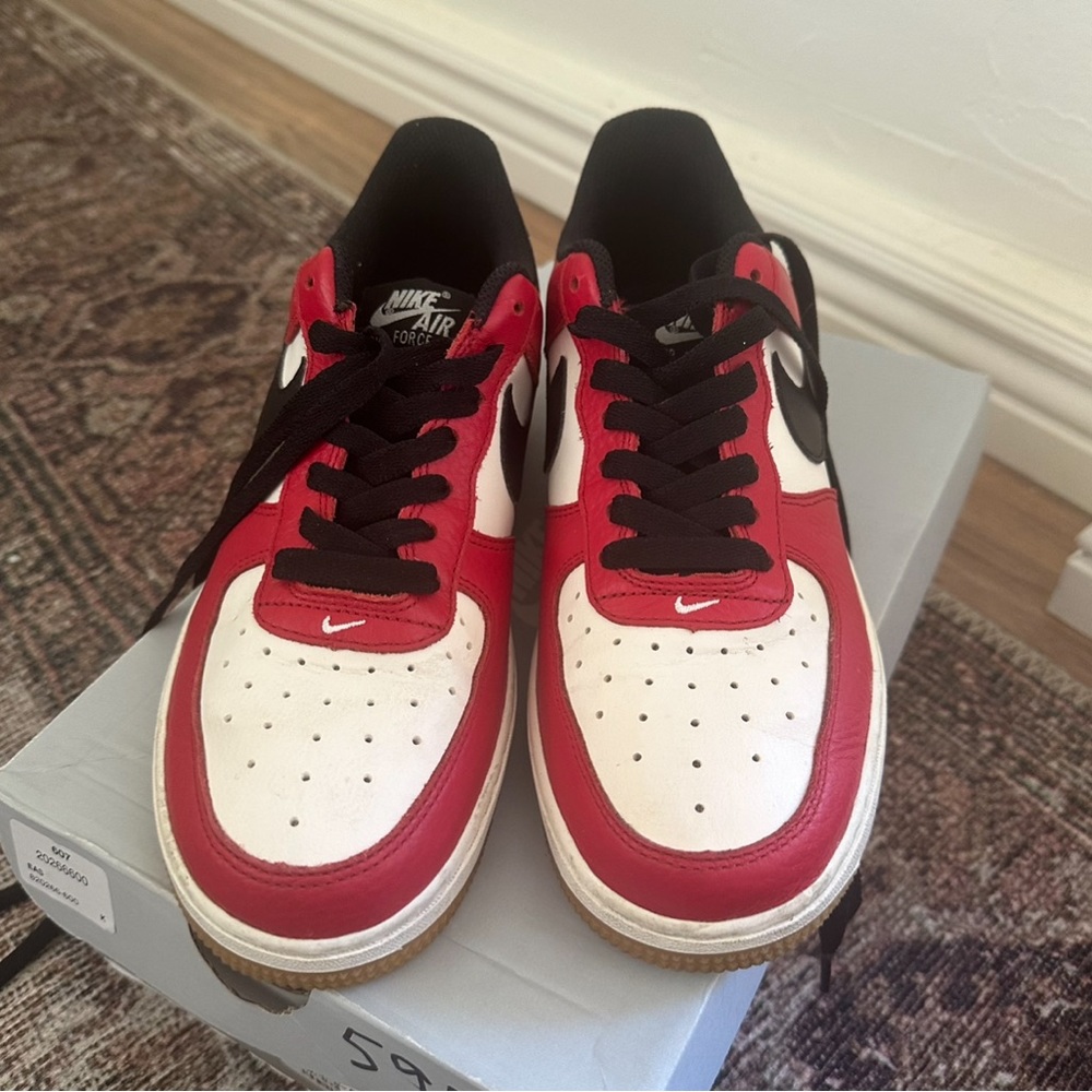 2016 Air Force 1 'Gym Red' Men’s size 6.5